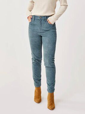 Carve Designs Skyler Skinny Cord in Slate Sz 6